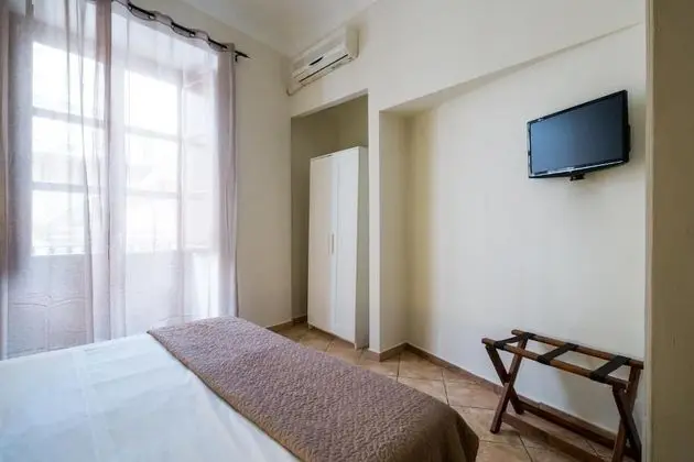 Tek Büyük veya İki Ayrı Yataklı Oda