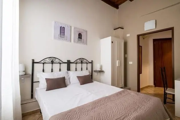 Tek Büyük veya İki Ayrı Yataklı Oda