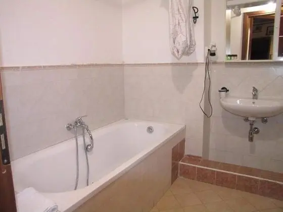 Tek Büyük veya İki Ayrı Yataklı Oda