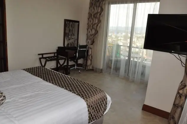 Deluxe Oda, 1 En Büyük (King) Boy Yatak, Balkon, Dağ Manzaralı