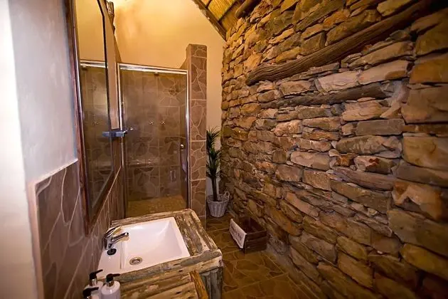 Kudu Lodge - Queen Room