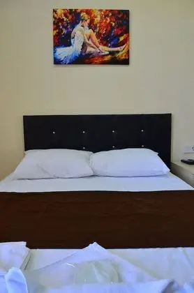 Economy Tek Büyük Yataklı Oda