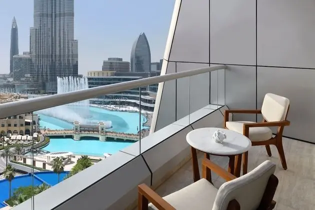 Premier Fountain View Room