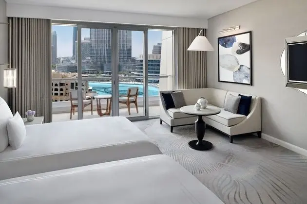 Premier Fountain View Room