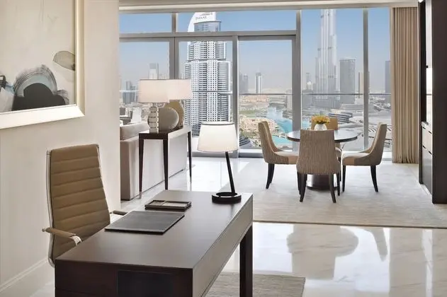 Executive Suite Burj Khalifa & Fountain View - Lounge Access serving Lunch, afternoon tea