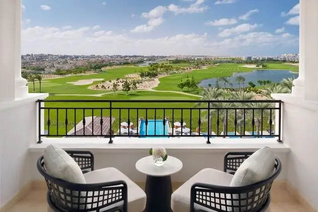 Deluxe Oda, Golf Manzaralı