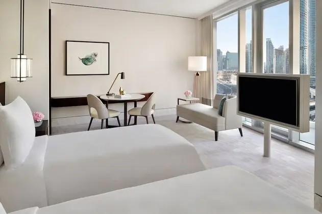 Premier Twin Burj View Room
