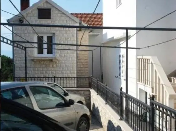 Apart Daire (Adel - 70 m from beach - A1(4))