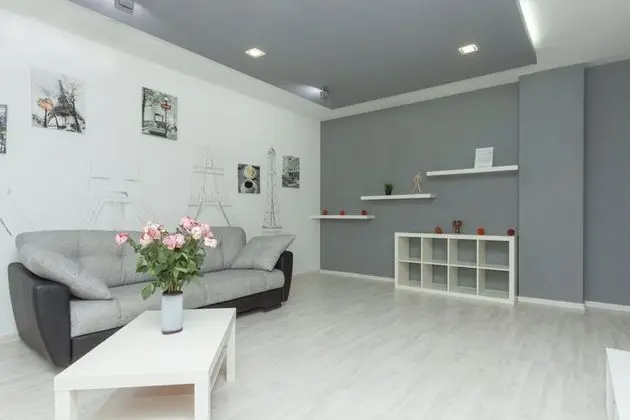 Deluxe Apart Daire, 1 Yatak Odası (Savvy Belykh st. 1)