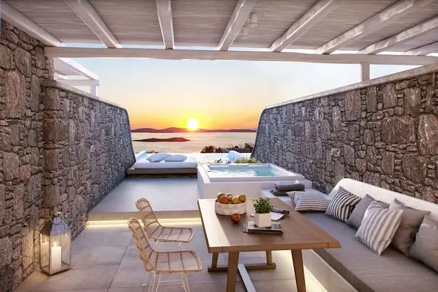 Honeymoon Süit, Sıcak Su Küveti (Heated-Outdoor Private Pool)