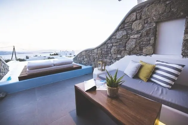 Süit, Kişiye Özel Havuzlu (Heated-Cave)