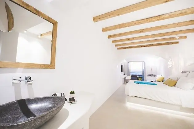 Süit, Kişiye Özel Havuzlu (Heated-Cave)