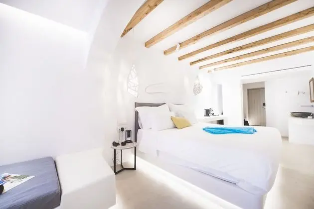 Süit, Kişiye Özel Havuzlu (Heated-Cave)