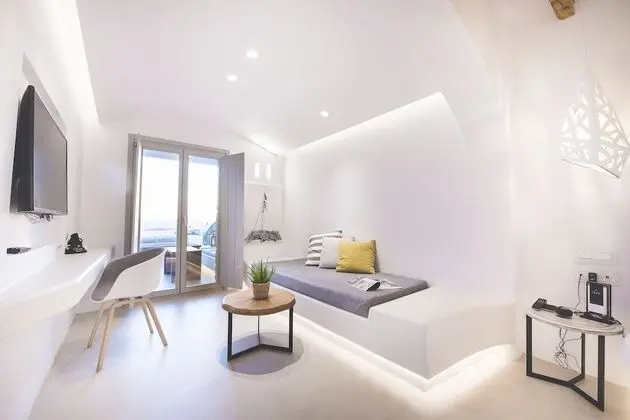 Süit, Kişiye Özel Havuzlu (Heated-Cave)