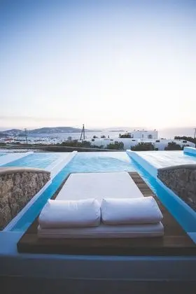 Süit, Kişiye Özel Havuzlu (Heated-Cave)