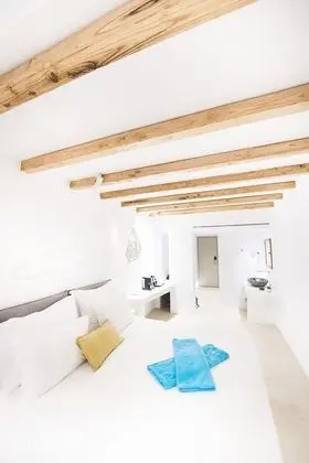 Süit, Kişiye Özel Havuzlu (Heated-Cave)