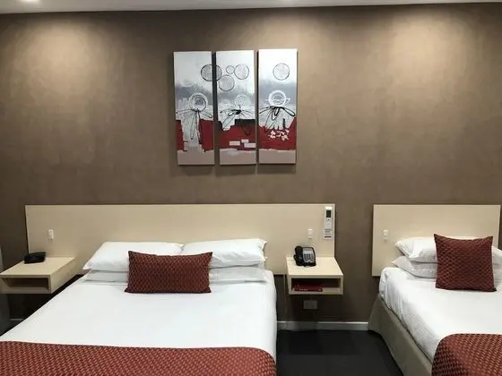 Tek Büyük veya İki Ayrı Yataklı Oda