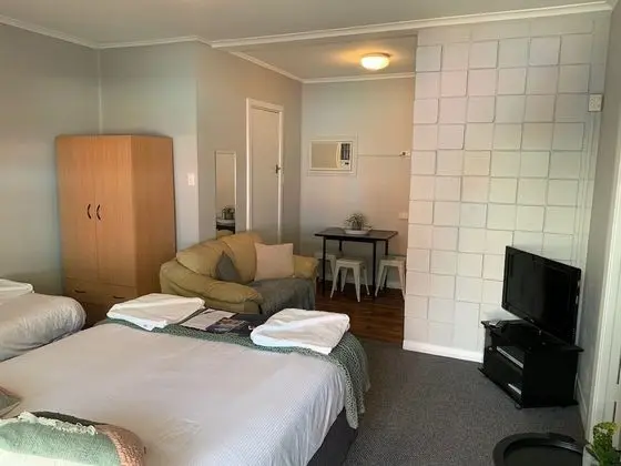 Stüdyo (Apartment Ground Floor)
