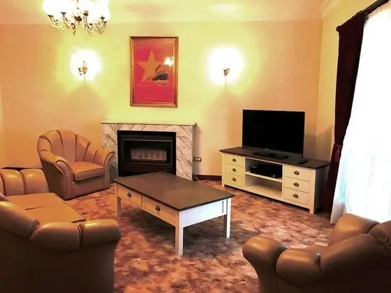Family Ev, Birden Çok Yatak, Sigara İçilmez