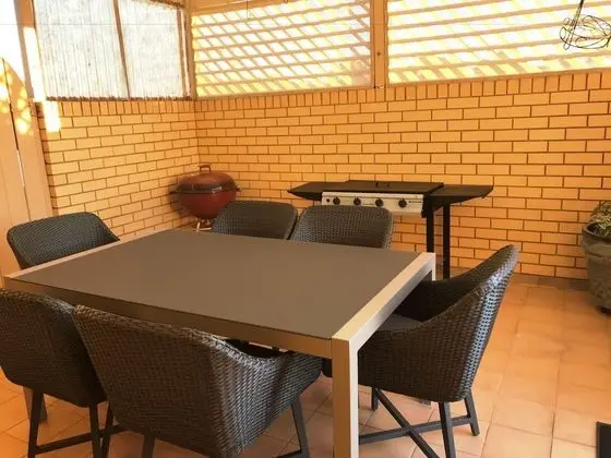 Family Ev, Birden Çok Yatak, Sigara İçilmez