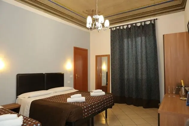 Classic Büyük Yataklı Tek Kişilik Oda, Özel Banyo