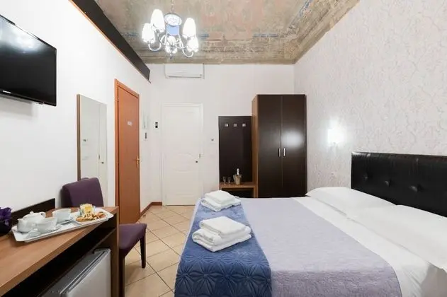 Classic Tek Büyük veya İki Ayrı Yataklı Oda, Özel Banyo