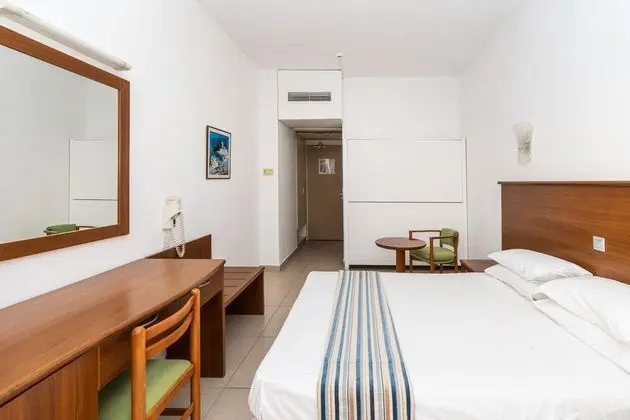 Comfort Tek Büyük veya İki Ayrı Yataklı Oda, 1 Yatak Odası