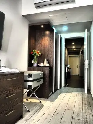 Comfort Tek Büyük Yataklı Oda