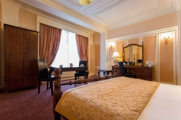 Executive Tek Büyük Yataklı Oda