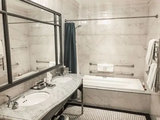 Süit (Whitney Suite)