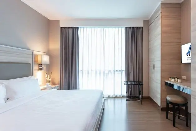 One Bedroom Premier