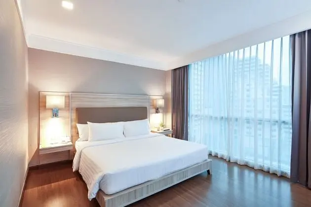 One Bedroom Suite