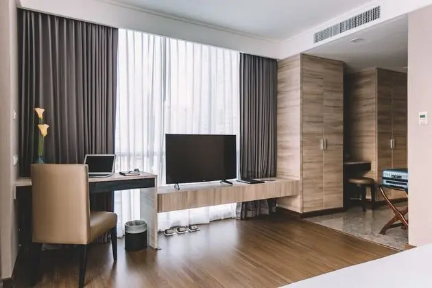 One Bedroom Suite