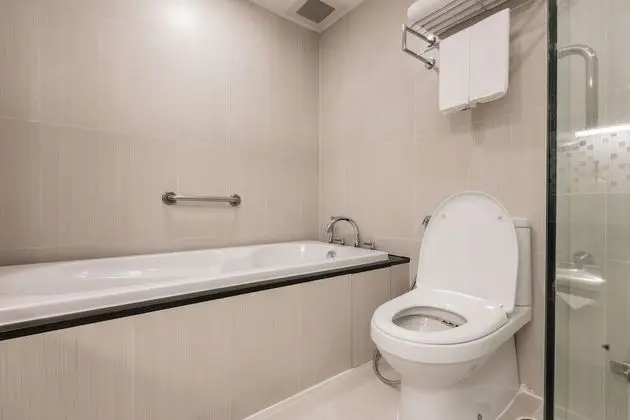 One Bedroom Suite