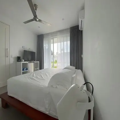 Comfort Oda, 1 En Büyük (King) Boy Yatak, Kısmi Deniz Manzarası, Havuz Kenarı