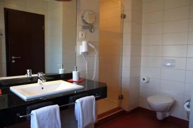 Comfort Tek Büyük Yataklı Oda