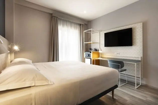 Classic Tek Büyük veya İki Ayrı Yataklı Oda, Balkon