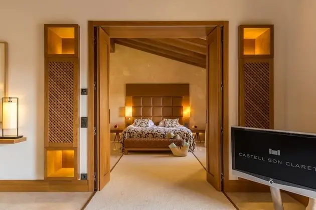 Pool Suite