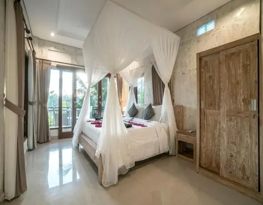 1 Çift Kişilik Veya 2 Tek Kişilik Yatak Deluxe Garden View