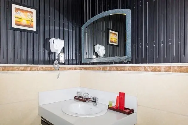 Deluxe Tek Büyük veya İki Ayrı Yataklı Oda, Deniz Manzaralı