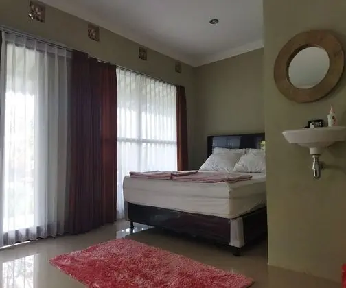 Family Ev, 4 Yatak Odası, Havuz Manzaralı, Havuz Kenarı