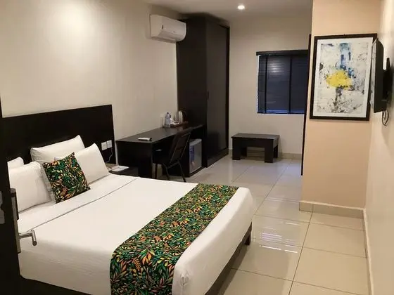 Executive Tek Büyük Yataklı Oda