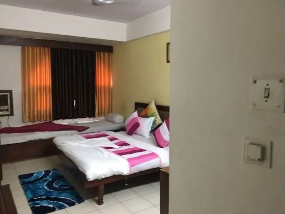 Deluxe Tek Büyük Yataklı Oda, Engellilere Uygun