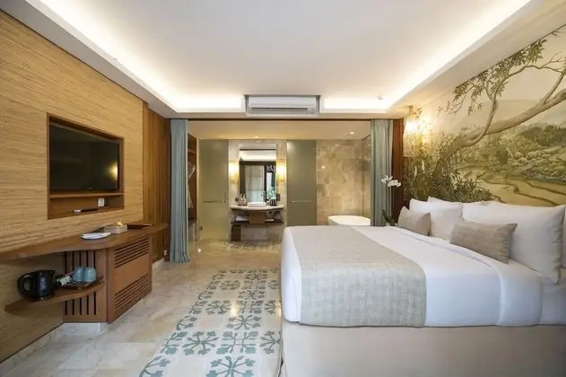 Büyük Yataklı Tek Kişilik Oda