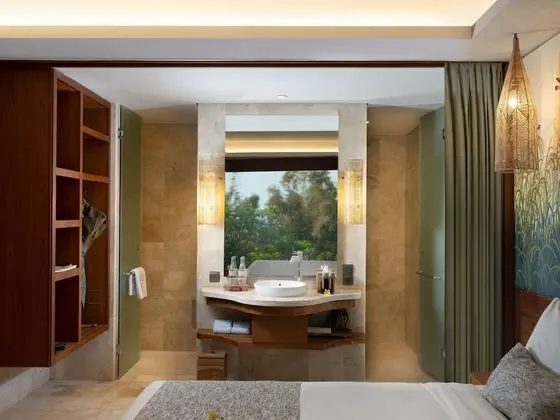 Büyük Yataklı Tek Kişilik Oda