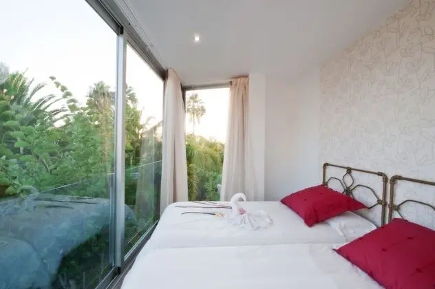 Superior Apart Daire, 1 Yatak Odası, Balkon, Bahçe Manzaralı