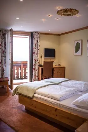 Tek Büyük Yataklı Oda, Balkon