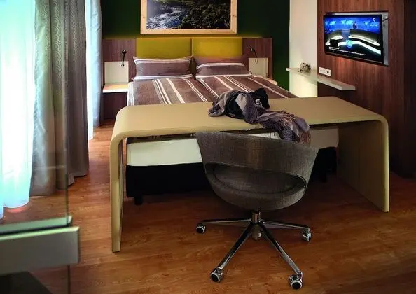 Comfort Büyük Yataklı Tek Kişilik Oda