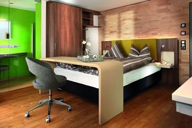 Comfort Tek Büyük Yataklı Oda