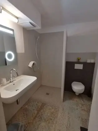 Comfort Dört Kişilik Oda